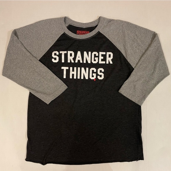 Stranger Things Graphic Black & Gray 3/4 Sleeve Tee T-shirt Size Medium - Picture 1 of 5